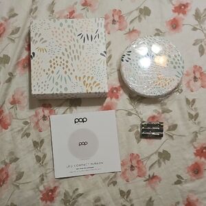 Pop Sonic LED Compact Mirror - White